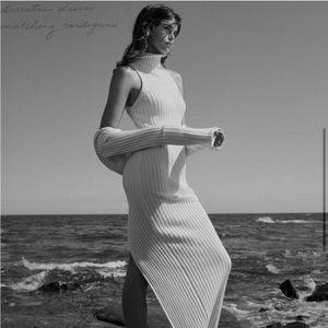 GORGEOUS ZARA x KAIA LIMITED EDITION NWOT Ribbed Knit Shrug/Sleeves